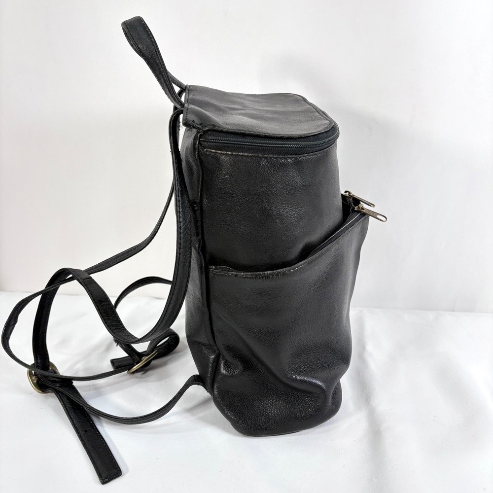 Hobo International Backpack Black Leather Vintage Zip Pocket Mini Bag 90's - Picture 2 of 11